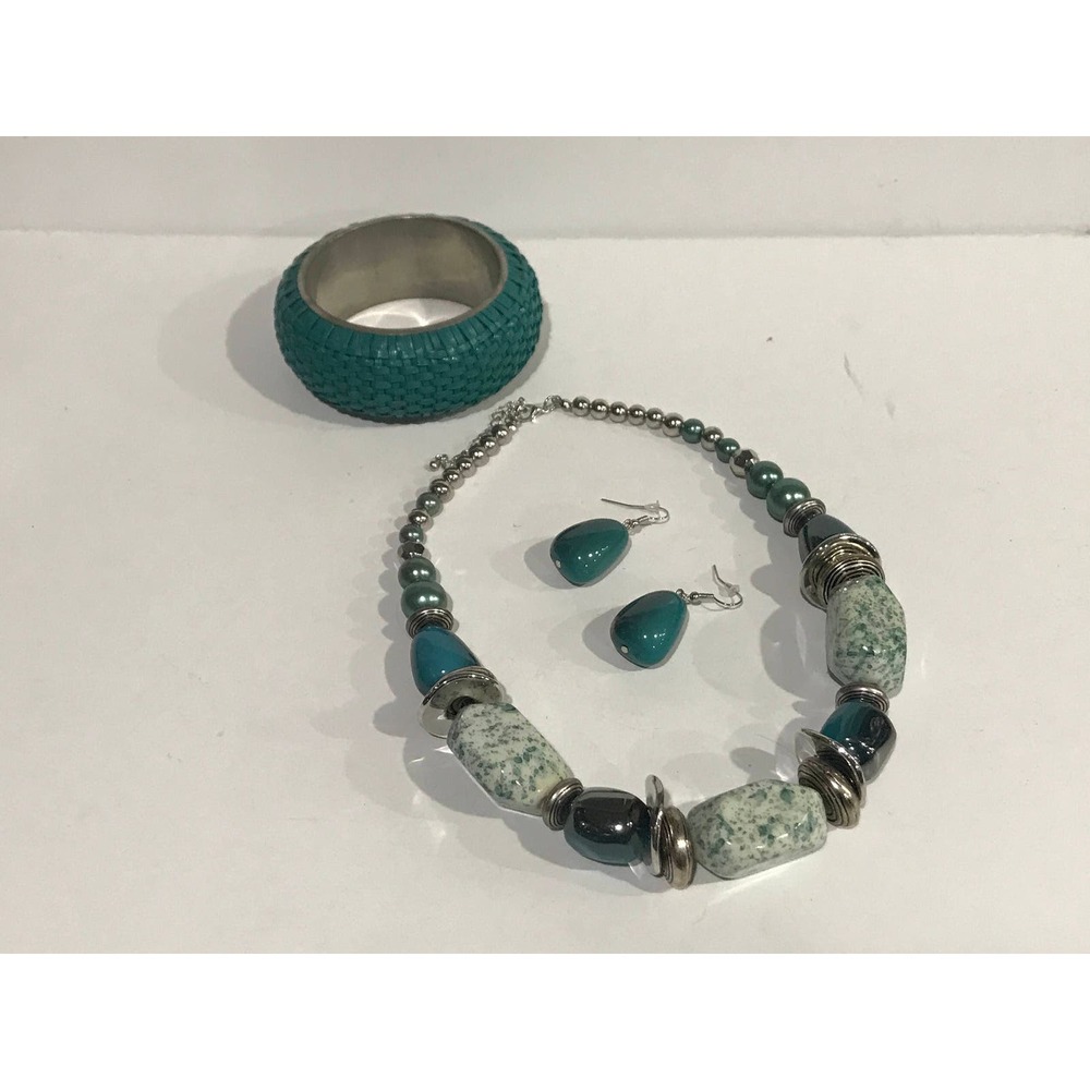 Vintage Turquoise and Silver Costume Jewelry Set